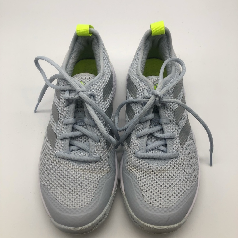 Adidas running shoe size 6